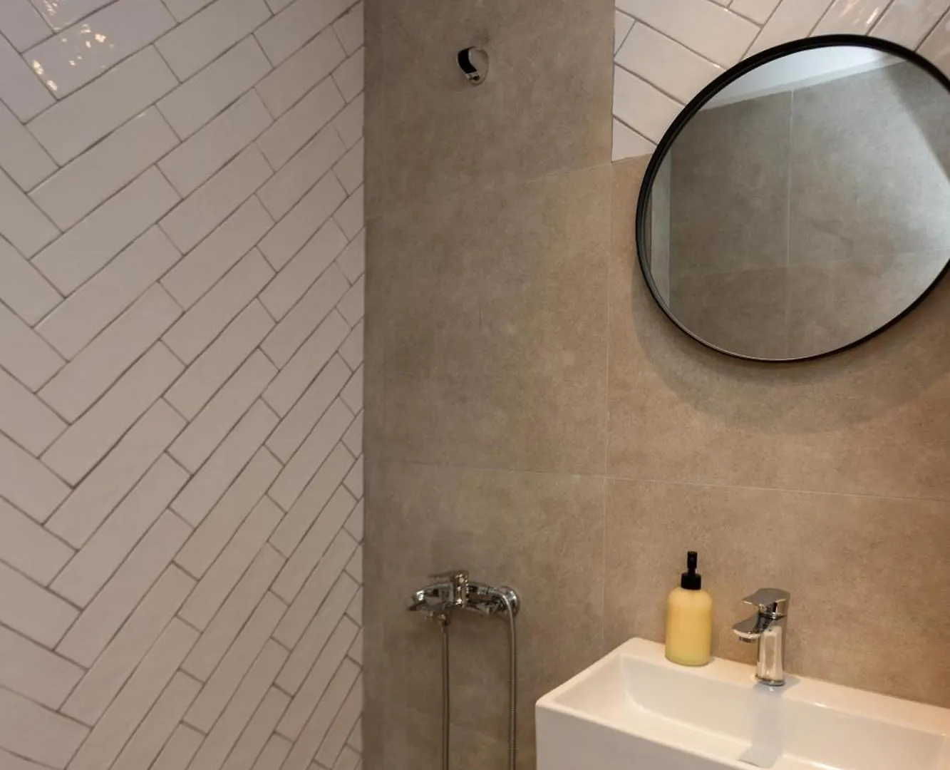 Tsimiski Double Suites #8 Thessaloniki