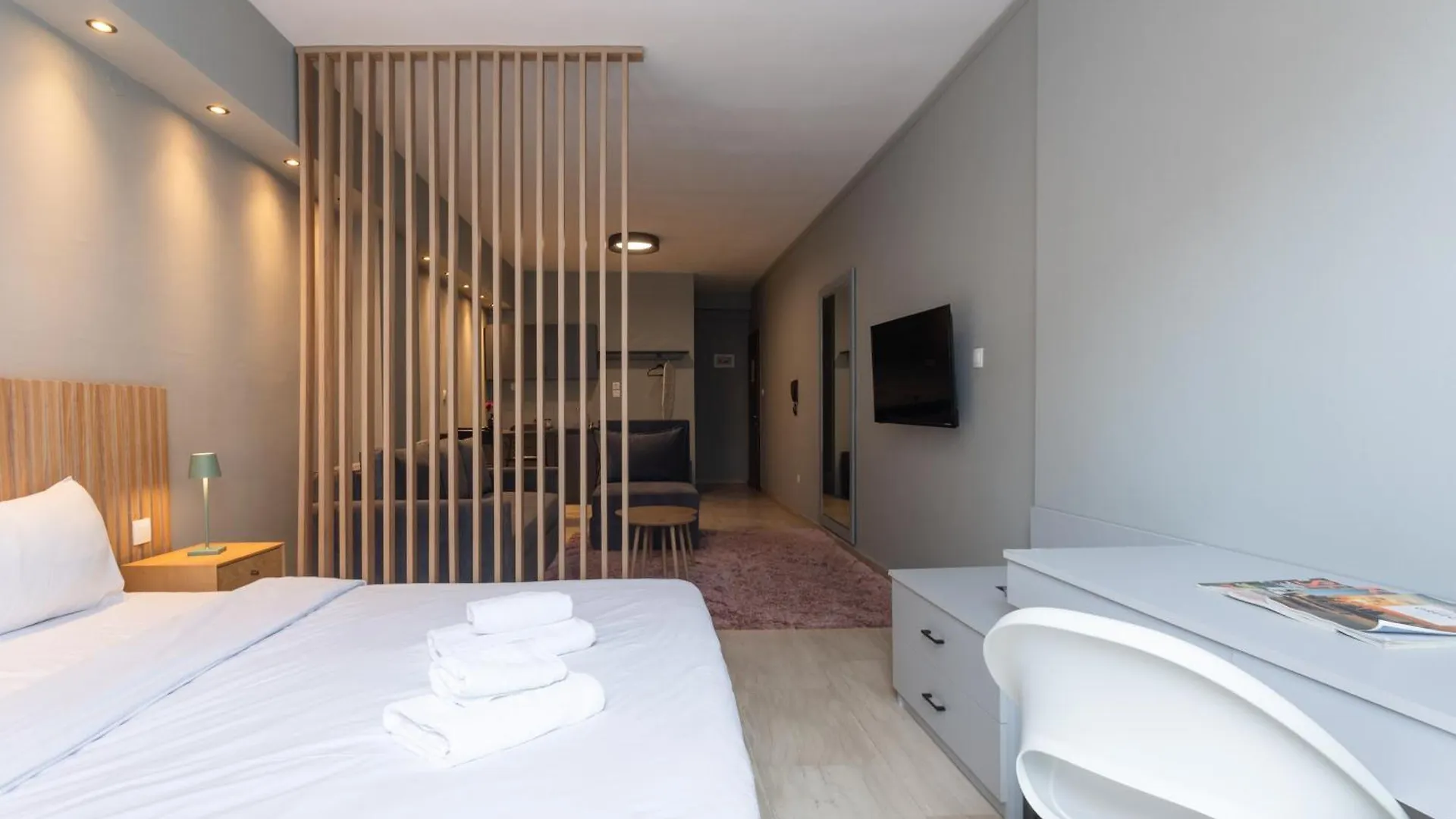 Tsimiski double suites #8 Thessalonique