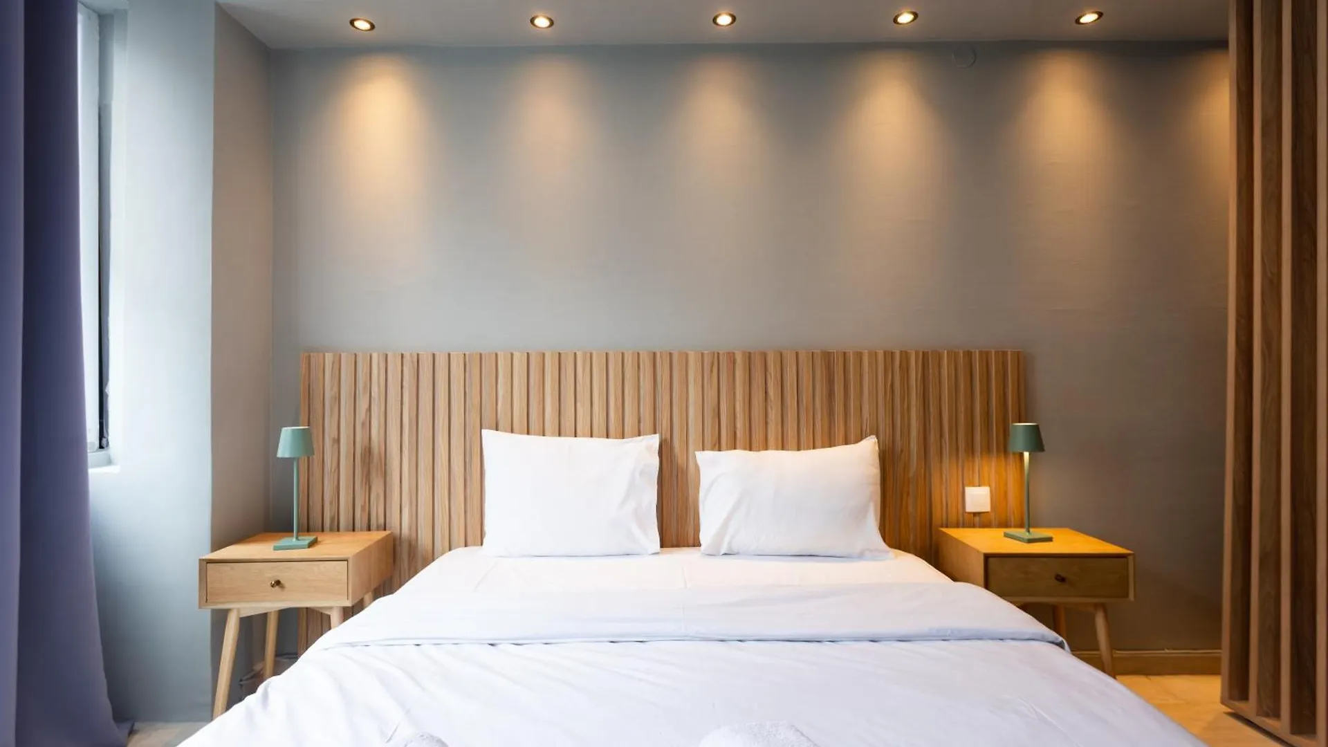 Tsimiski double suites #8 Thessalonique Grèce