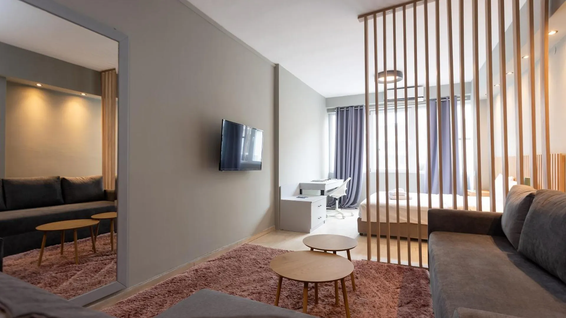 Tsimiski double suites #8 Thessalonique 0*,  Grèce