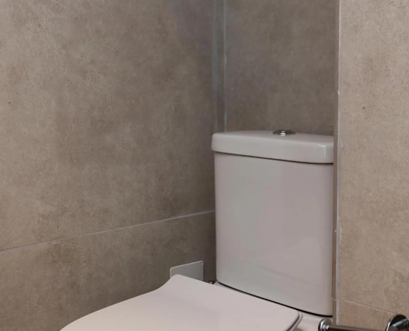 Tsimiski Double Suites #8 Szaloniki 0*,  Görögország